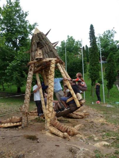 Отель Tourist Center Momina Krepost Велико-Тырново Экстерьер фото